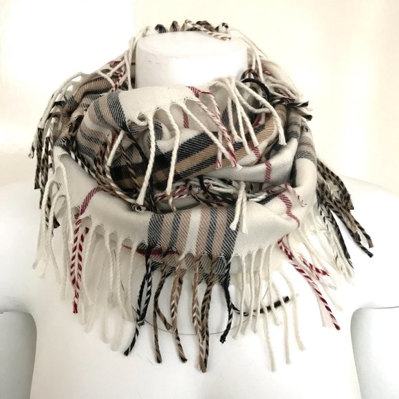 New Loop Nova Check scurf with fringes - Picture 2 of 9